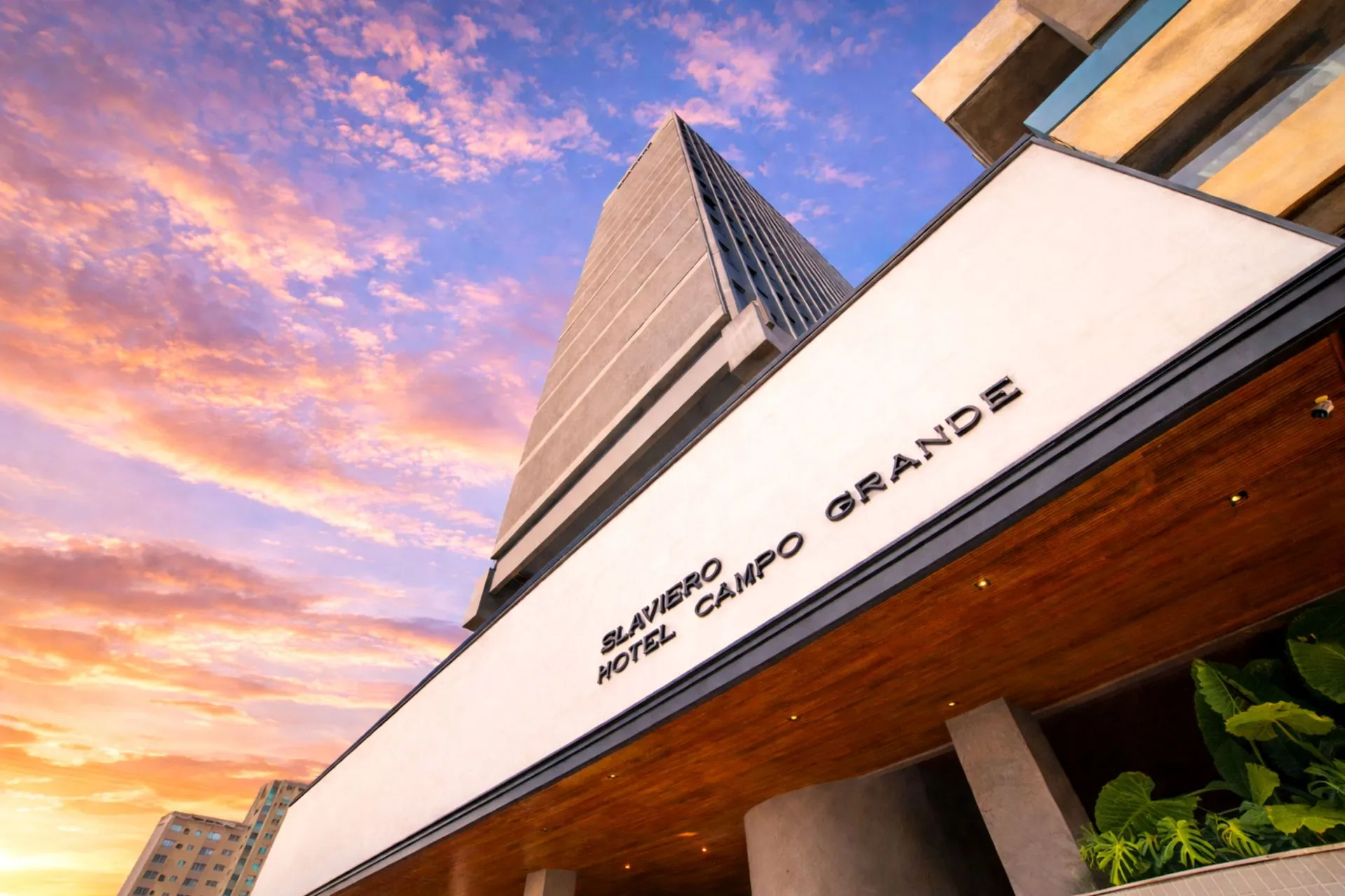 Fachada do Slaviero Prime Hotel Campo Grande